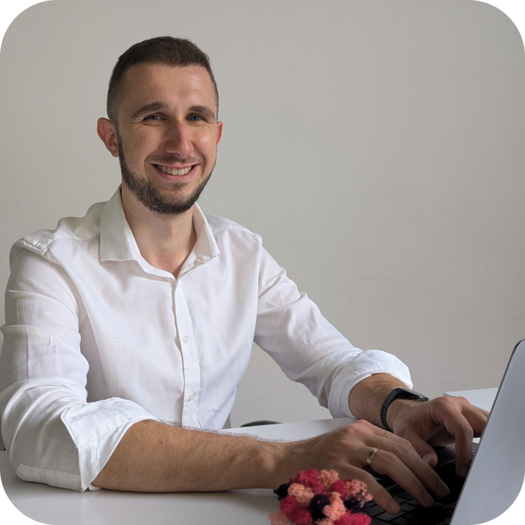 Image of an expert